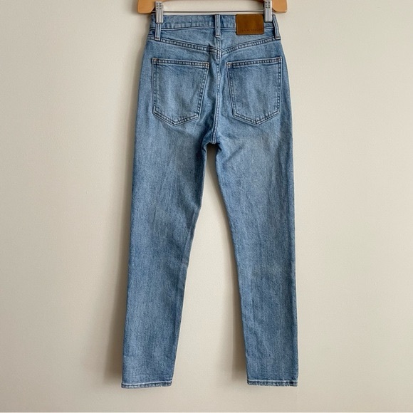 Aritzia Denim Forum The Yoko High Rise Slim Jean - Picture 6 of 16